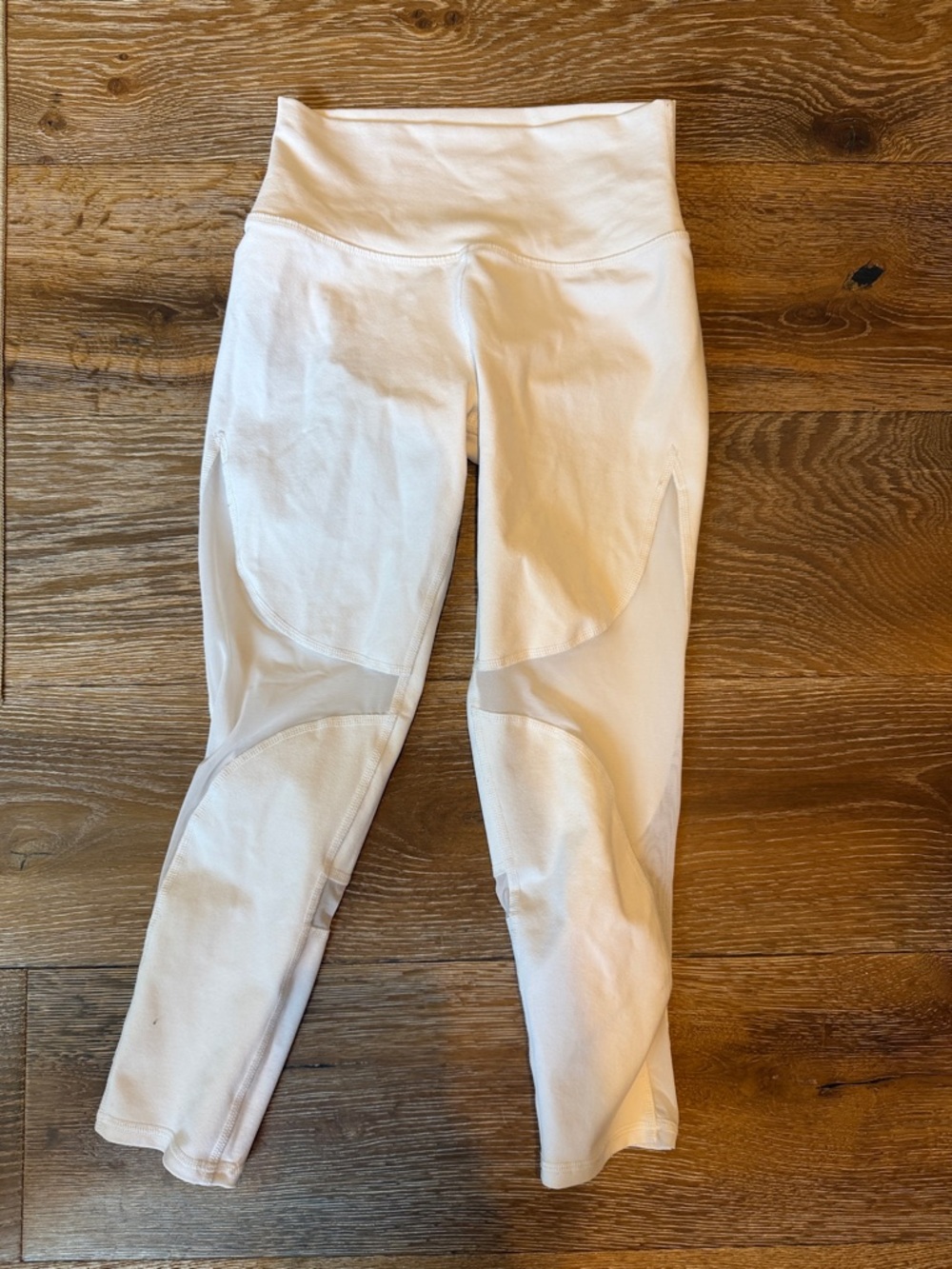 ALO high waisted leggings - like new